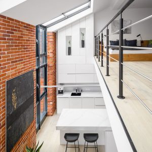 Stainless Steel Balustrades with Black Posts and Stainless Steel Horizontal Bars