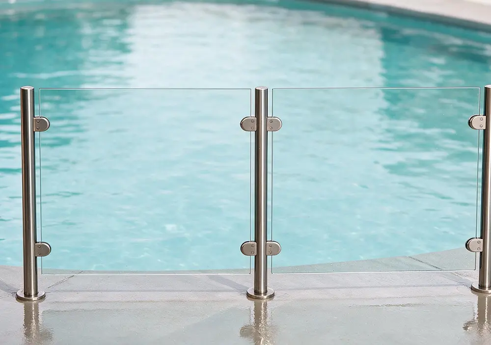 Glass and stainless steel post balustrade design